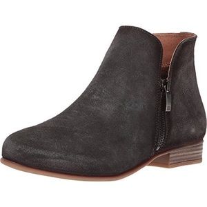 Eric Michael Isabella booties size 40